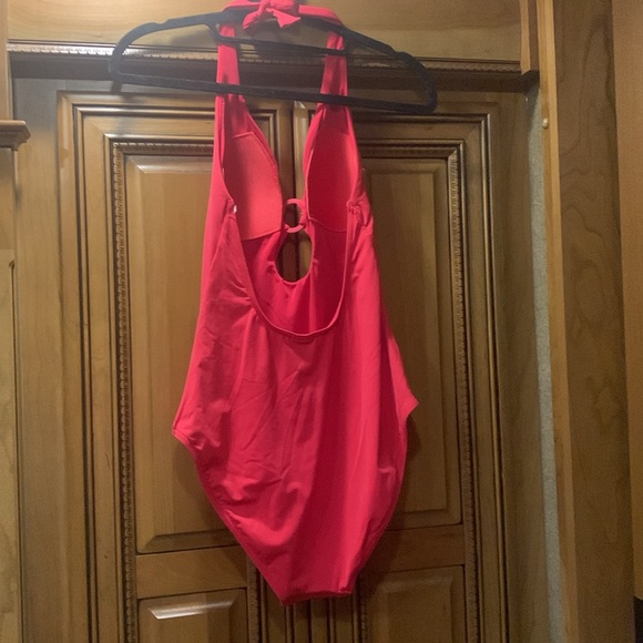 NWOT Sea Level Keyhole Halter One-Piece Swimsuit Size 8 - Picture 8 of 11